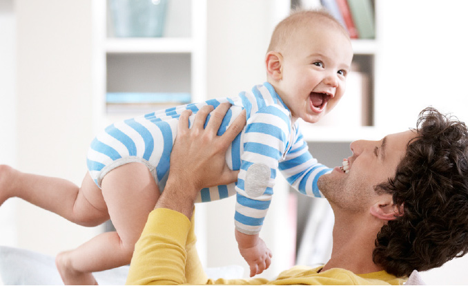 Teething: your baby&rsquo;s first teeth